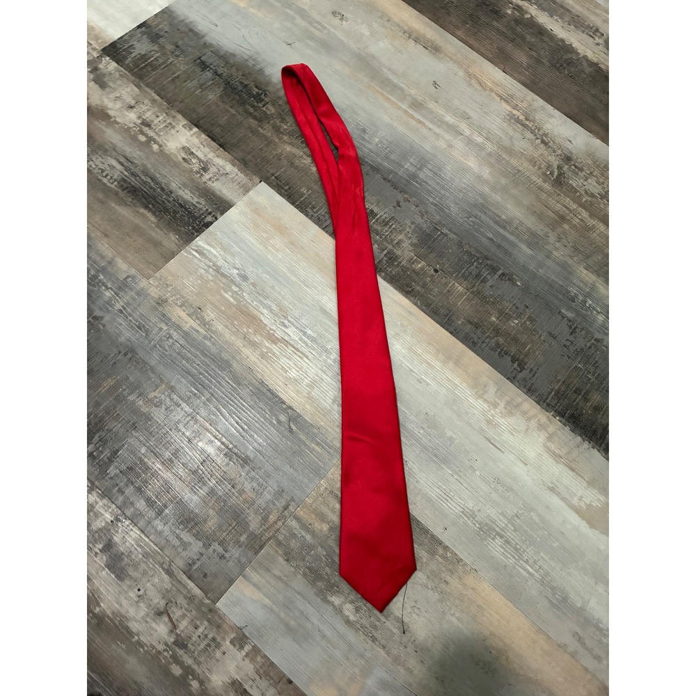 Brand Q Mens Red Silk Necktie Solid Italian Formal Business Wedding Tie